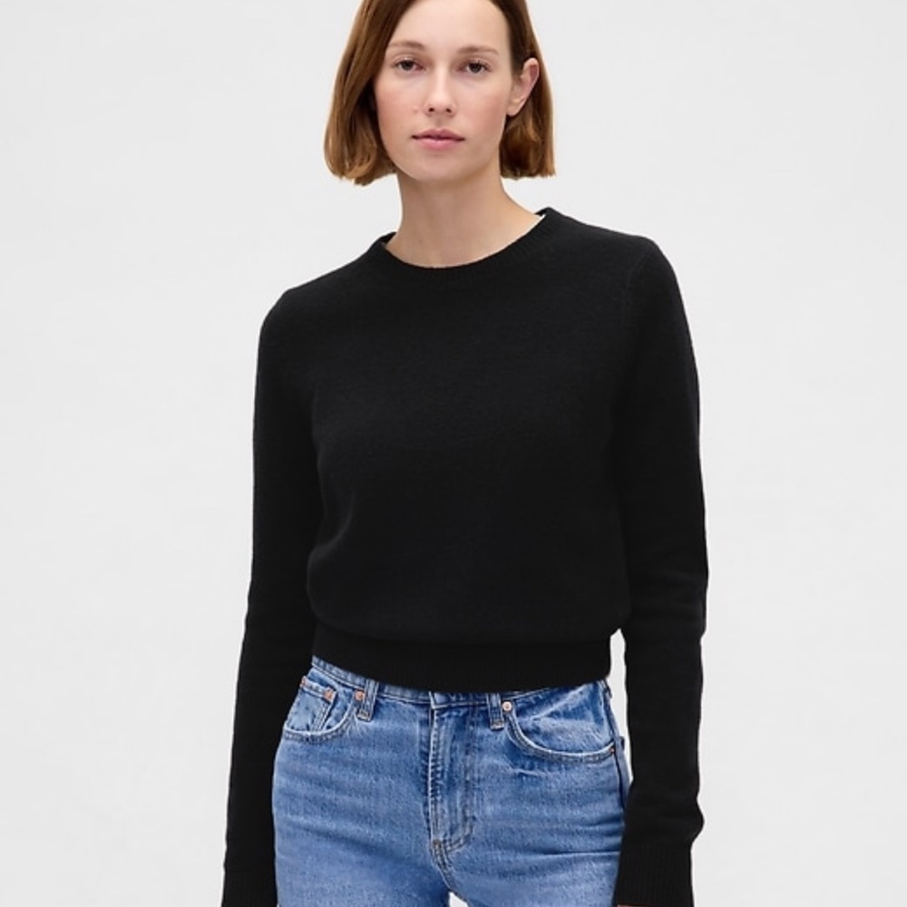 NWT Gap Cashsoft Crewneck sweater SP